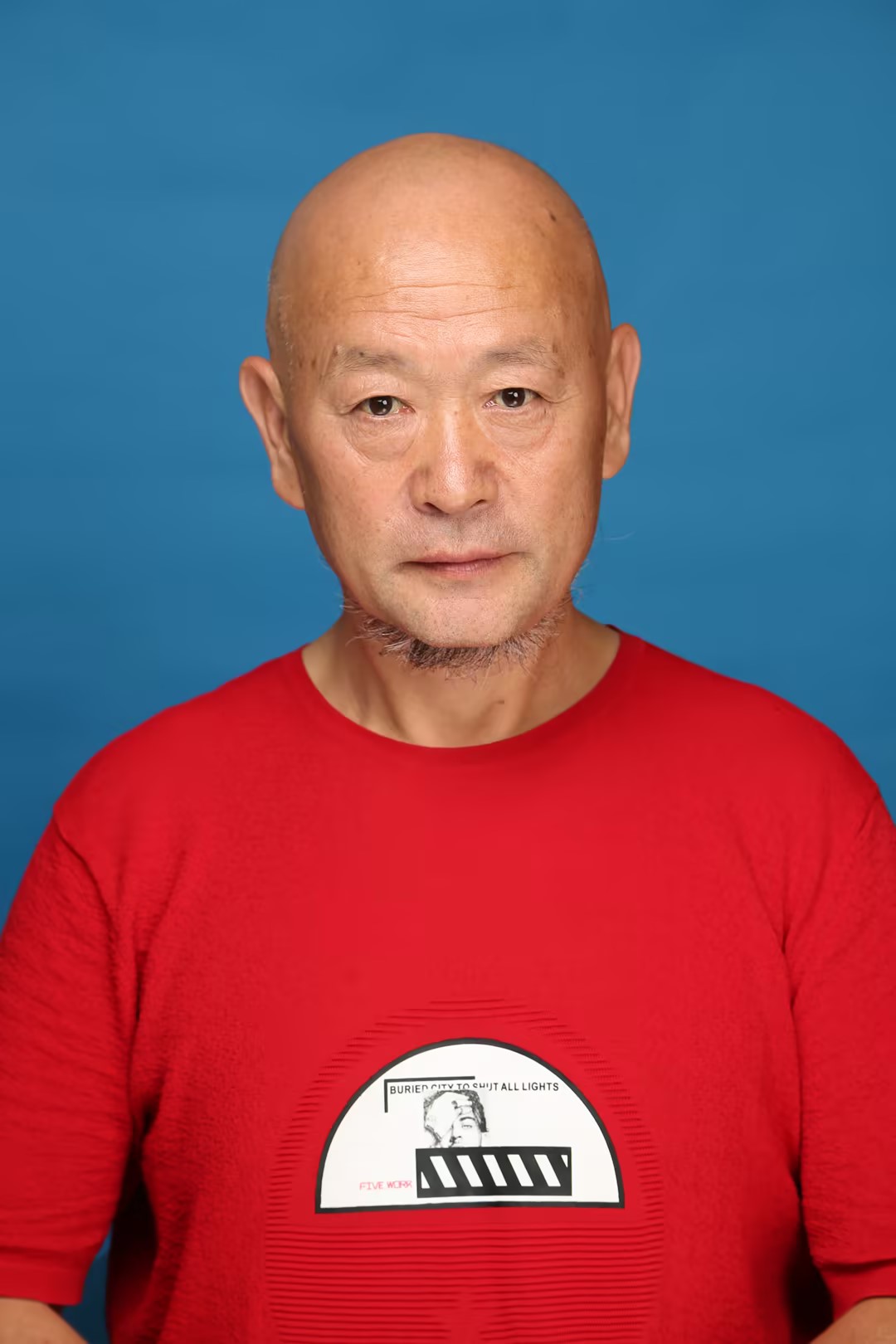 李新平